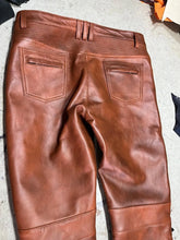 Load image into Gallery viewer, New Men's Brown Quilted Biker Leather Pant. Genuine Soft Lambskin Leather Pant 34