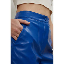 Load image into Gallery viewer, Women's New Blue Cropped Leather Pants. Real Soft Lambskin Biker Leather Pant.