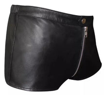Load image into Gallery viewer, New Men's Black Zipper Leather Shorts. 2024 Real Soft Sheepskin leather Shorts 34
