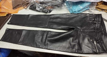 Load image into Gallery viewer, Men's New Black Premium Leather Pant. Real Soft Lambskin Biker Leather Pant 34.
